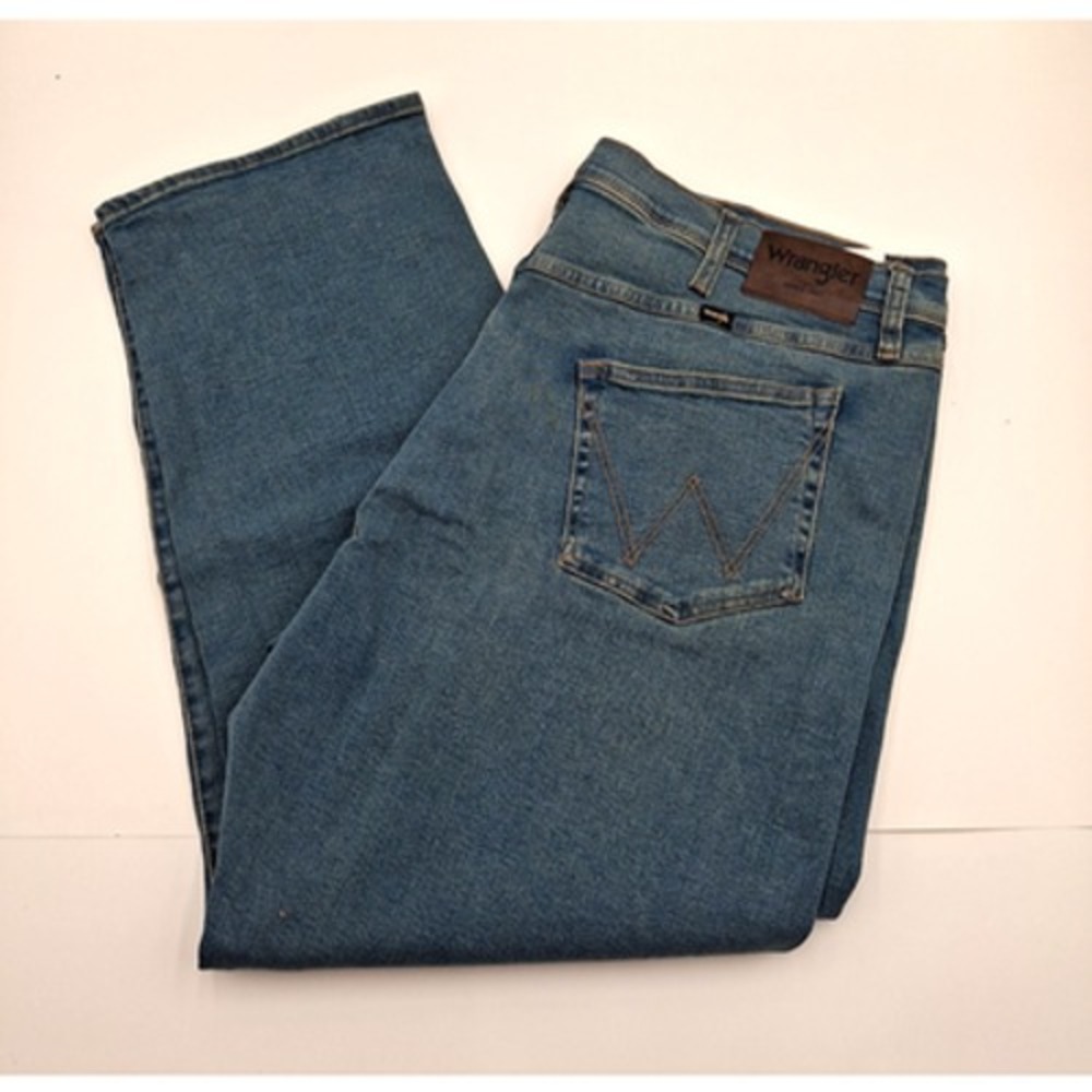 Wrangler Relaxed Fit Stretch Jeans, Blue, Size: 40x30, New